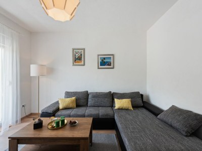 Villa Villa in Neoric mit Pool und Whirlpool - Features photo 27