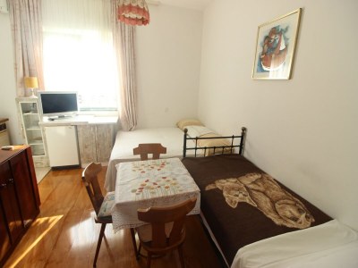 Apartment Apartment in Starigrad near the Beach - Features photo 11