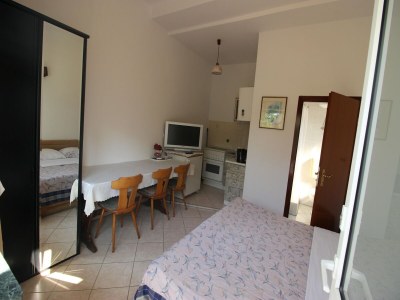 Apartment Apartment in Starigrad near the Beach - Features photo 15