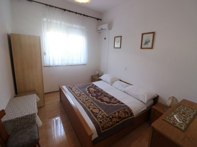 Apartment Apartment in Starigrad near the Beach - Features photo 17