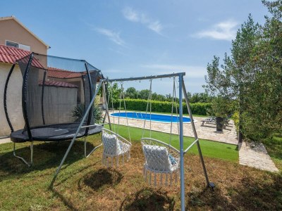 Holiday house Villa in Policnik mit privatem Pool - Outdoor photo 16