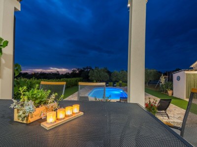 Holiday house Villa in Policnik mit privatem Pool - Outdoor photo 36