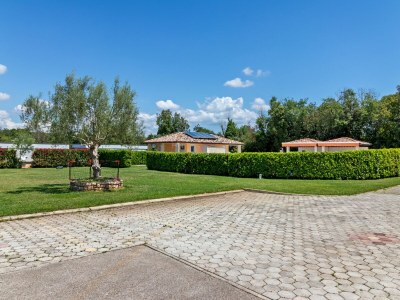 caravan Mobilheim in Banjole nahe Strand - Outdoor photo 20