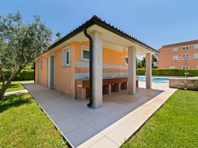 caravan Mobilheim in Banjole nahe Strand - Outdoor photo 39