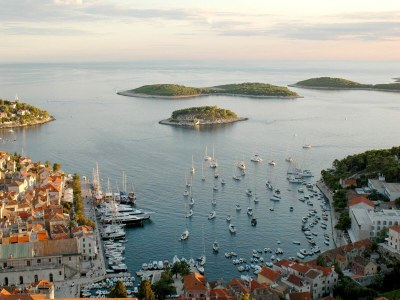 Villa Villa in Žrnovnica mit beheiztem Salzwasserpool - Environment photo 56