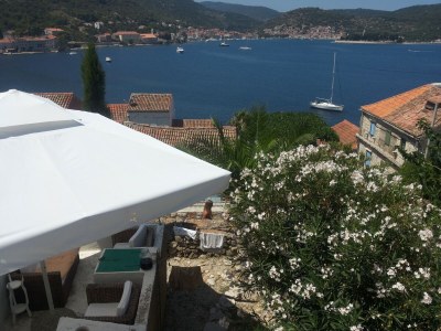 Apartment Coastal apartment in Vis near sea - Outdoor photo 4