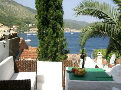 Apartment Coastal apartment in Vis near sea - Outdoor photo 11
