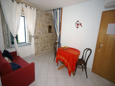 Apartment Coastal apartment in Vis near sea - Features photo 17