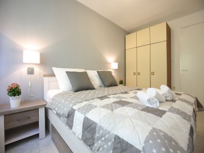 Holiday house Modern holiday home with pool - Features photo 29