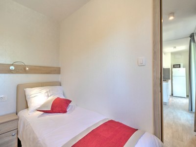 caravan Mobilheim in Banjole am Strand - Features photo 22