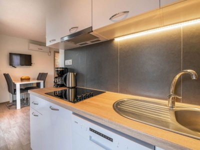 caravan Mobilheim in Banjole am Strand - Features photo 25