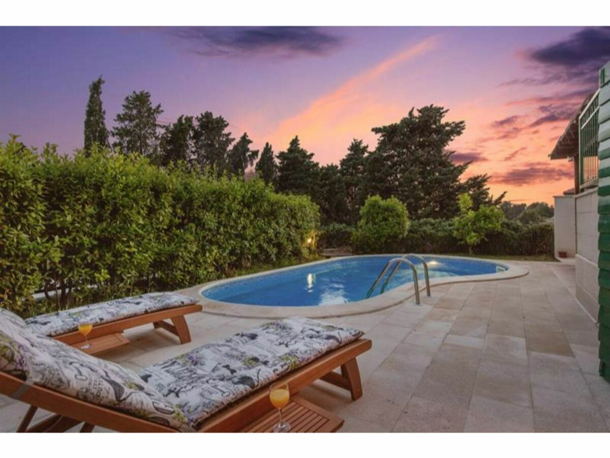 Villa Große Villa auf der atemberaubenden Insel Hvar / Privatool - Outdoor photo 4