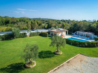 caravan Mobile Home in Banjole with Pool near Beach - Outdoor photo 6