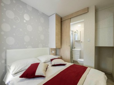 caravan Mobile Home in Banjole with Pool near Beach - Features photo 15