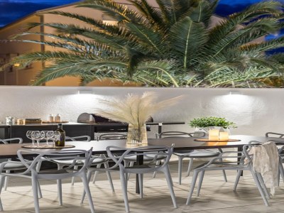 Apartment Modernes Apartment mit Pool und Terrasse - Outdoor photo 40