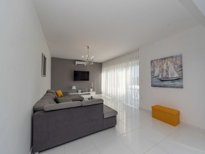 Holiday house Villa in Galovac mit Pool bei Zadar - Features photo 22