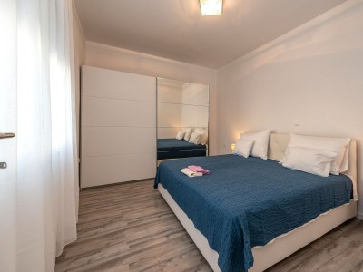 Holiday house Villa in Galovac mit Pool bei Zadar - Features photo 24