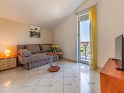 Apartment Apartment in Banjole near Sea Beach - Features photo 11