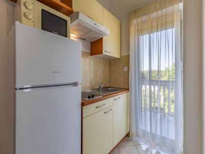 Apartment Apartment in Banjole near Sea Beach - Features photo 17