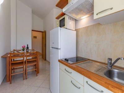 Apartment Apartment in Banjole near Sea Beach - Features photo 20