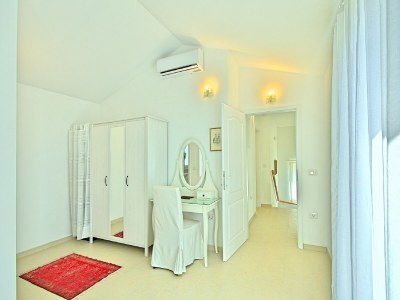 Villa Peaceful Villa in Sveti Lovrec with Swimming Pool - Features photo 22