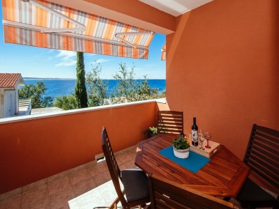Apartment Wohnung in Starigrad nahe Paklenica Park - Outdoor photo 2