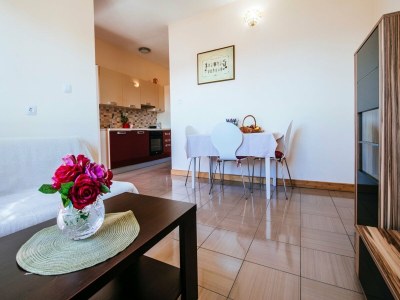 Apartment Wohnung in Starigrad nahe Paklenica Park - Features photo 11