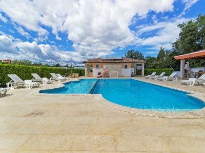 Apartment Banjole Apartment near Beach - Outdoor photo 2