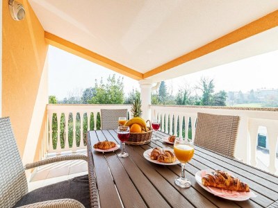 Apartment Banjole Apartment near Beach - Outdoor photo 8