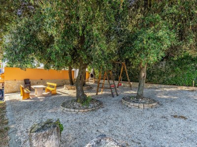 Apartment Banjole Apartment near Beach - Outdoor photo 10