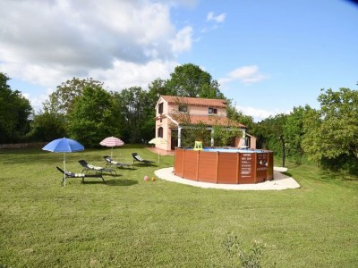 Holiday house Charmantes Poolhaus in der Nähe von Pula in Šišan - Holiday house