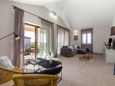 Villa Villa in Motovun mit Pool und Aussicht - Features photo 7