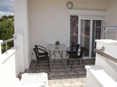 Apartment Apartment with Terrace - Outdoor photo 3