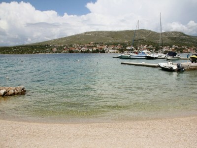 Apartment Apartment with Terrace - Environment photo 31