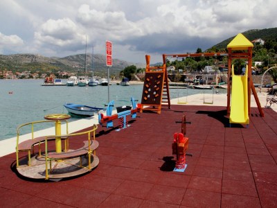 Apartment Apartment with Terrace - Environment photo 34