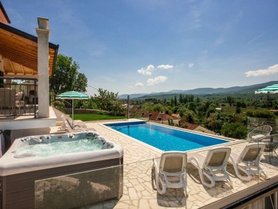 Villa Villa in Kroatien mit Panoramablick - Outdoor photo 2