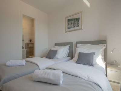 Villa Villa in Kroatien mit Panoramablick - Features photo 14