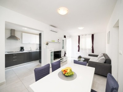 Holiday house Ferienhaus in Jasenice am Meer - Features photo 16