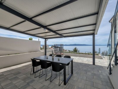 Villa Stunning Villa with Pool - Outdoor photo 11