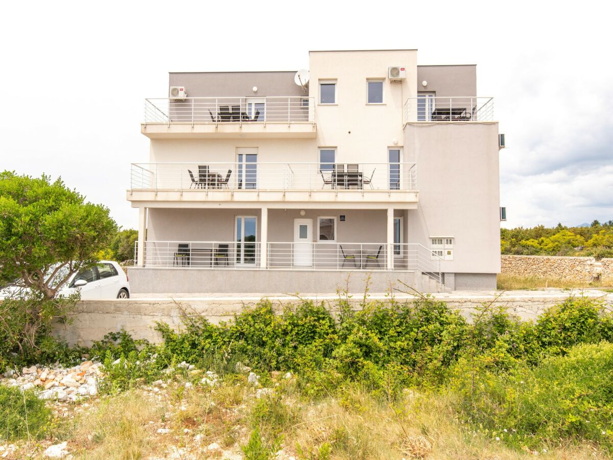 Apartment Wohnung in Novalja nahe Strand