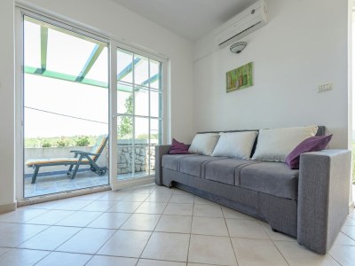 Holiday house Holiday Home in Veli Rat near Saharun - Features photo 17