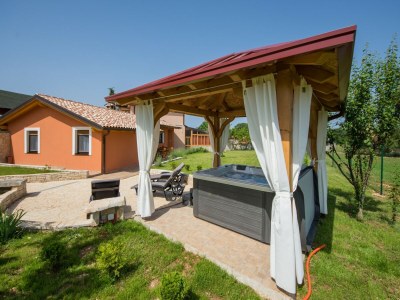Holiday house Ferienhaus Vodnjan mit Pool & Meer - Outdoor photo 4