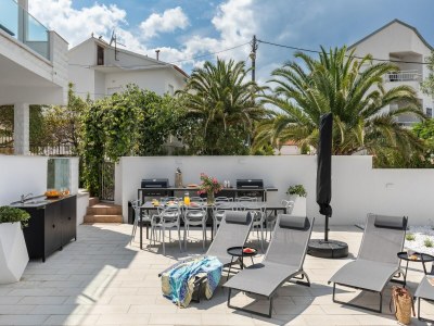 Apartment Attractive apartment in Slatine - Outdoor photo 14