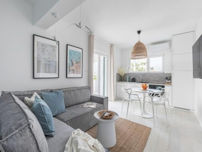 Apartment Attractive apartment in Slatine - Features photo 22