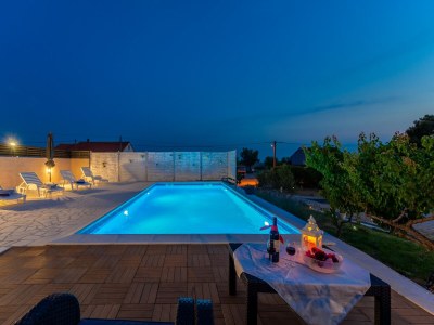 Holiday house Ferienhaus in Lisicic mit Pool - Outdoor photo 9