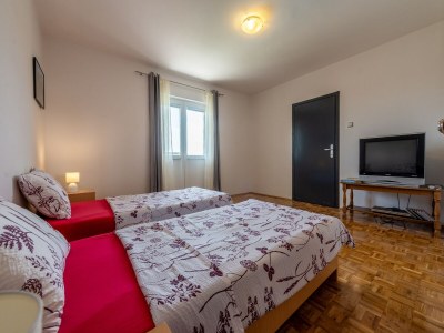 Holiday house Ferienhaus in Lisicic mit Pool - Features photo 11