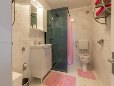 Holiday house Ferienhaus in Lisicic mit Pool - Features photo 28