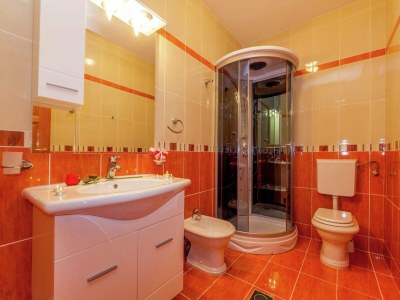 Apartment Holiday Home in Croatia near the Sea - Features photo 19