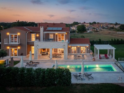 Villa Villa Design Terra in Režanci - Villa