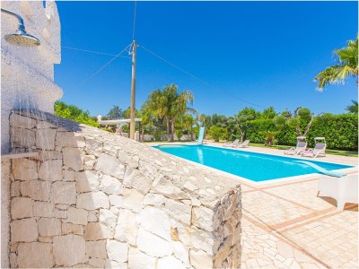 Villa Trullo private pool and fenced garden - Outdoor photo 15